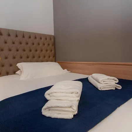 Hotel Genziana *